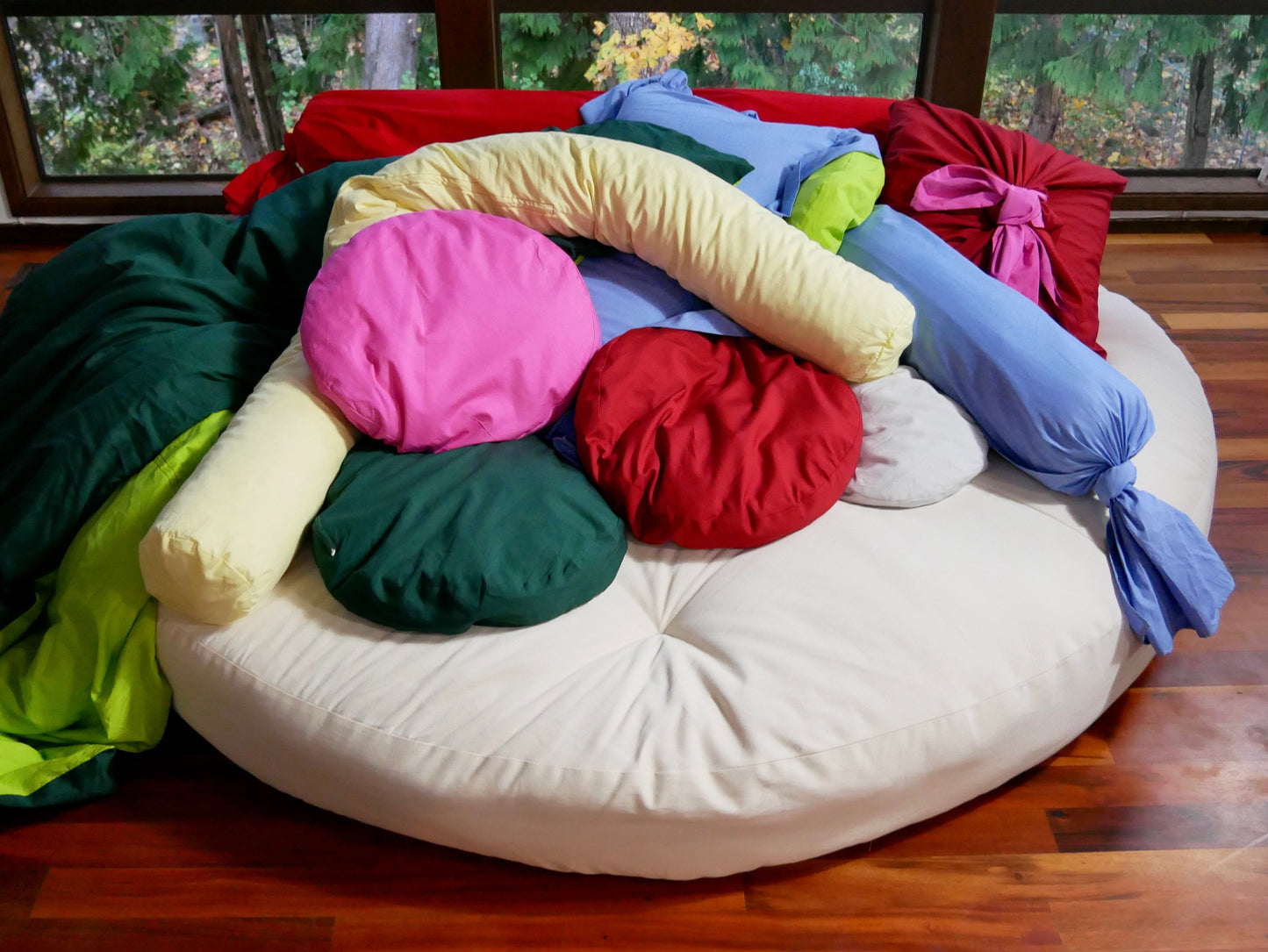 Tootsie Bolster