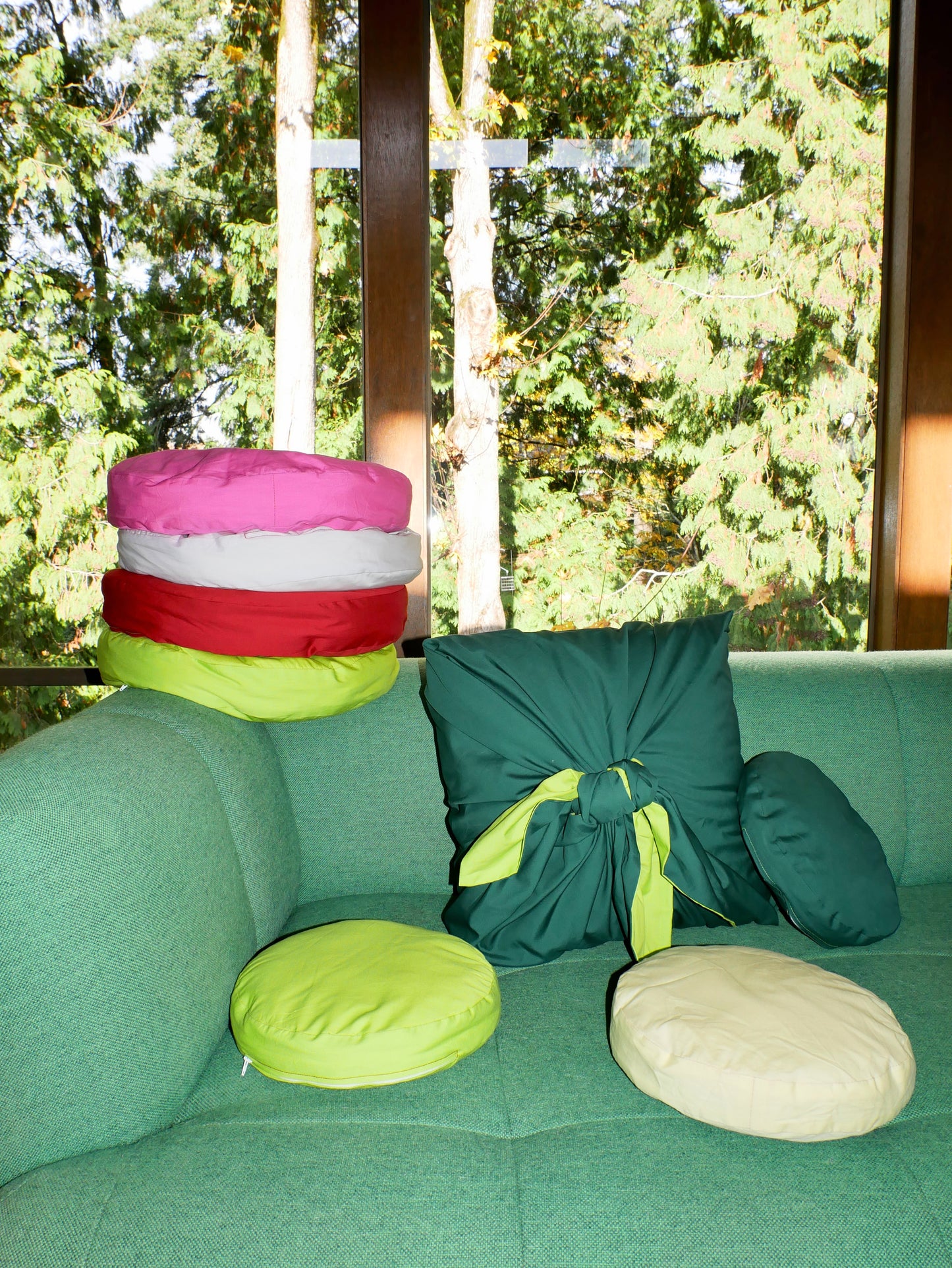 Knot Pillow